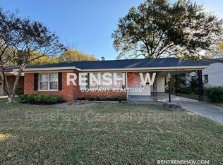 1548 Ivy Rd, Memphis, TN 38117