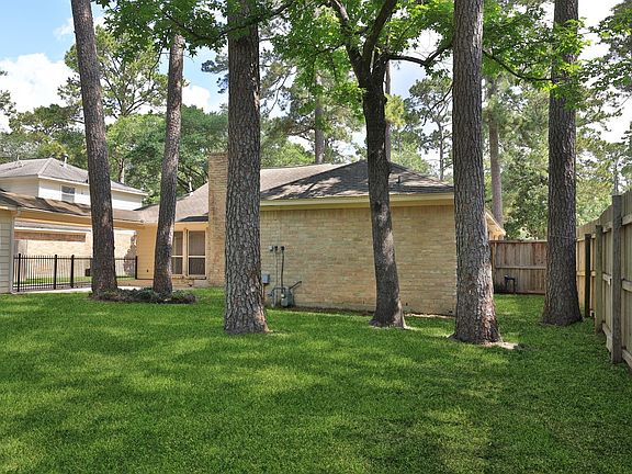 5th image of 2034 Lakeville Dr