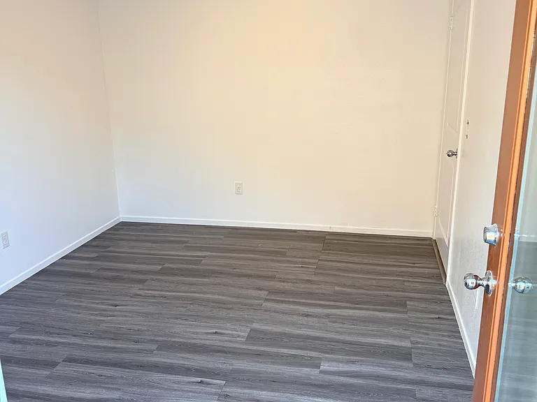 10319 Kamran Cir #1 — Photo 8