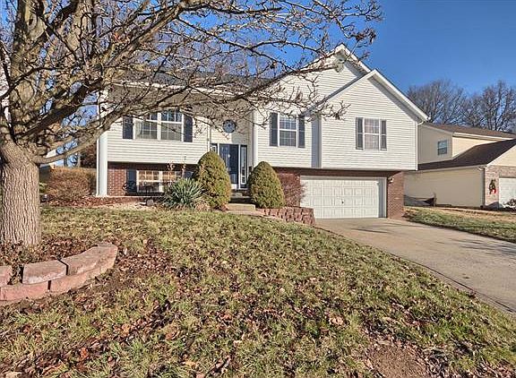 2nd image of 35 Windermere Dr