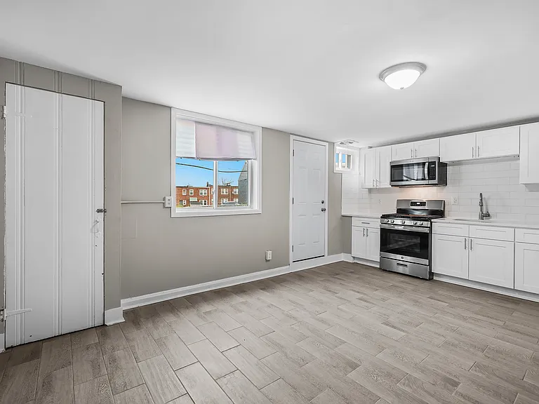 4100 Erdman Ave #1 — Photo 15