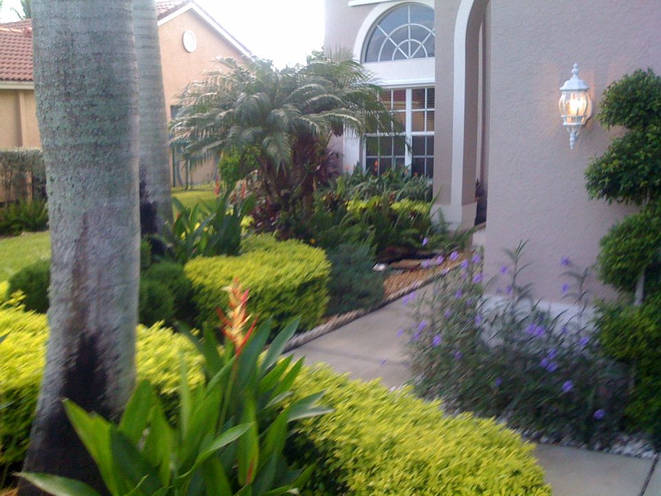 2nd image of 111 E Lee Rd