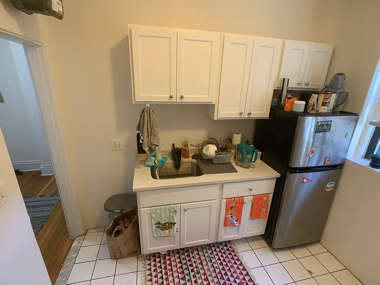 27 Saint Lukes Road #4