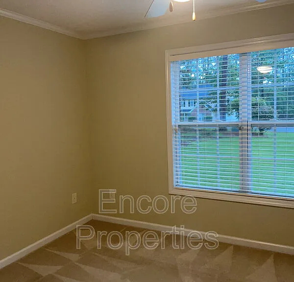 3384 Carolina Way — Photo 15