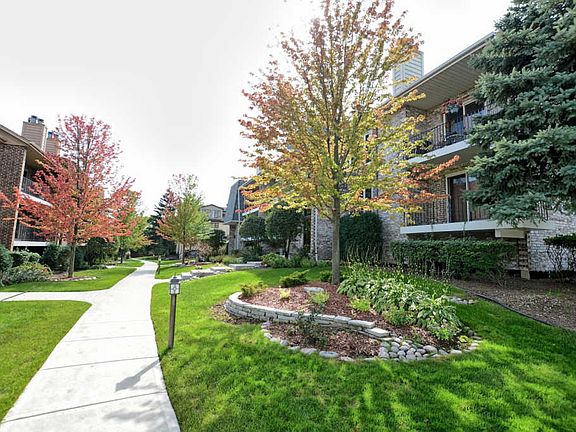 4th image of 9153 Del Prado Dr APT 1N