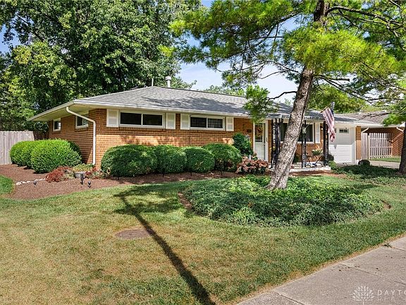 3rd image of 6707 Hubbard Dr