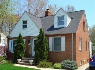 1831 Oakmount Rd, South Euclid, OH 44121