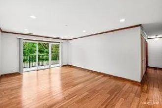 907 Curtiss St #101 — Photo 9