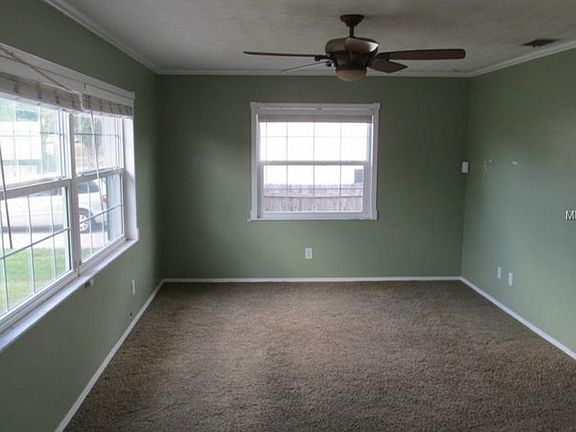 3rd image of 1183 Lazy Hollow Pl