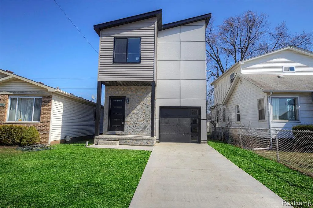 3 bed, 2.5 bath, 1450 sqft, $2,800 — Photo 1