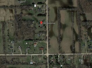 21300 Sherwood Rd, Belleville, MI 48111
