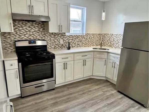 115-20 158th St #2, Jamaica, NY 11434