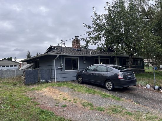 16105 128th Avenue SE, Renton, WA 98058