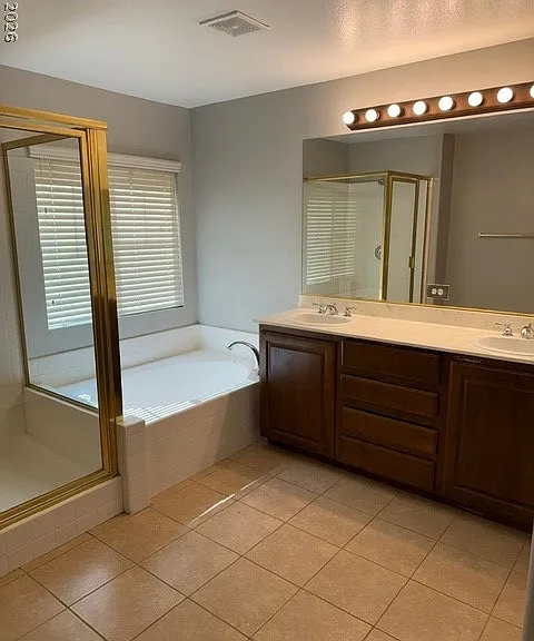 4445 Mount Penteli Ave — Photo 14