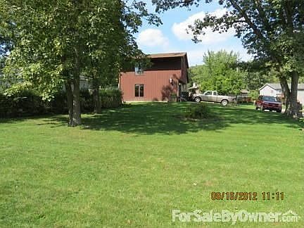 Side View
						:
						Large side Lot