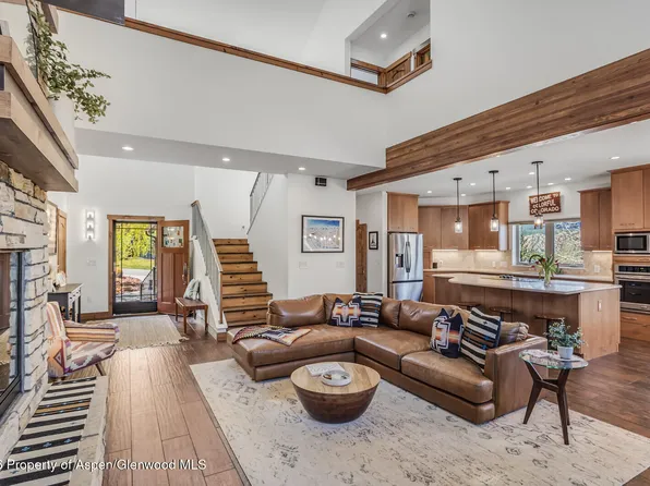101 Cliff Rose Way, Glenwood Springs, CO 81601