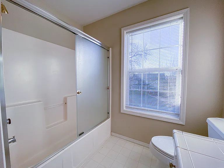 4682 Winthrop Ct — Photo 15