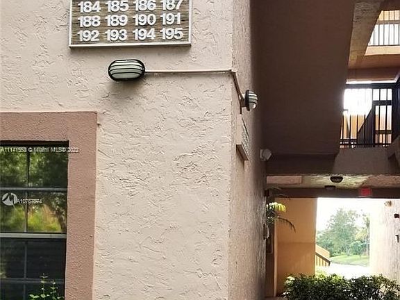 3rd image of 10790 NW 14th St APT 185