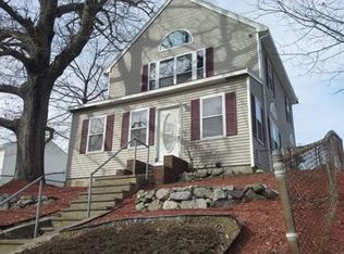 648 Merrimack Ave, Dracut, MA 01826