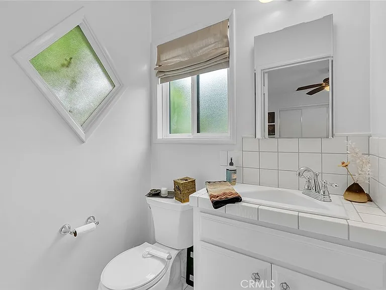 3220 Iroquois Ave — Photo 14