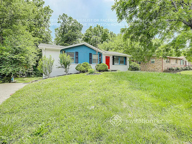 173 Ocala Dr — Photo 2