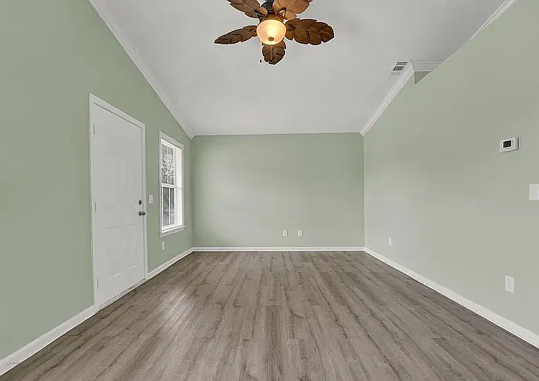 9030 Houston St — Photo 3