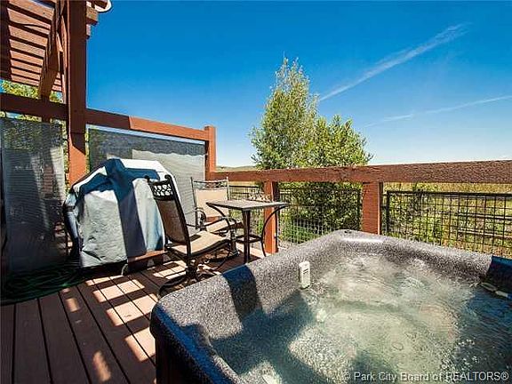 3rd image of 6130 N Park Ln S #44