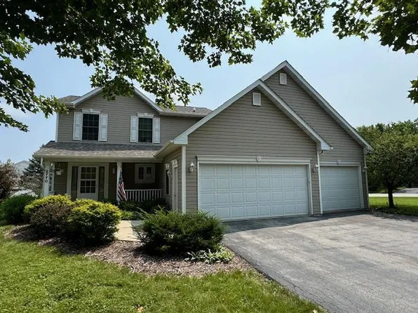 2770 South Franklin DRIVE, New Berlin, WI 53151