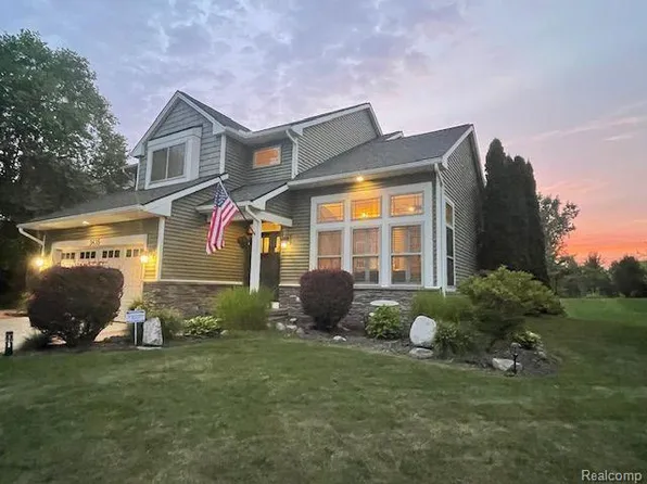 3635 Ryan Dr, Dexter, MI 48130