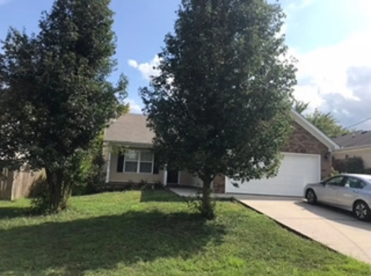 James Gafford Dr, La Vergne — Photo 2