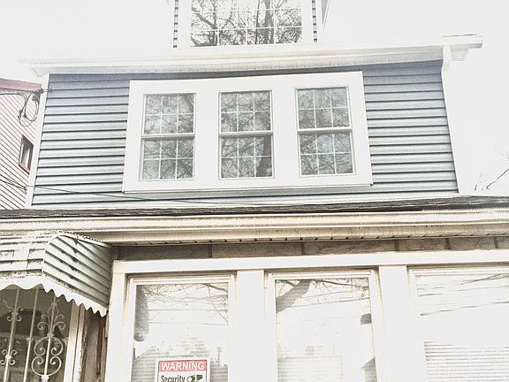 4th image of 11175 158th St