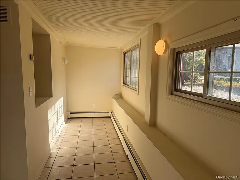 48 West St #2 — Photo 3
