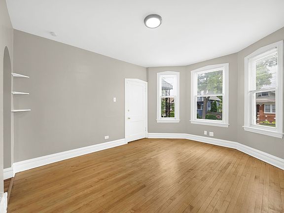 5th image of 1412 Kenilworth Ave Unit 1