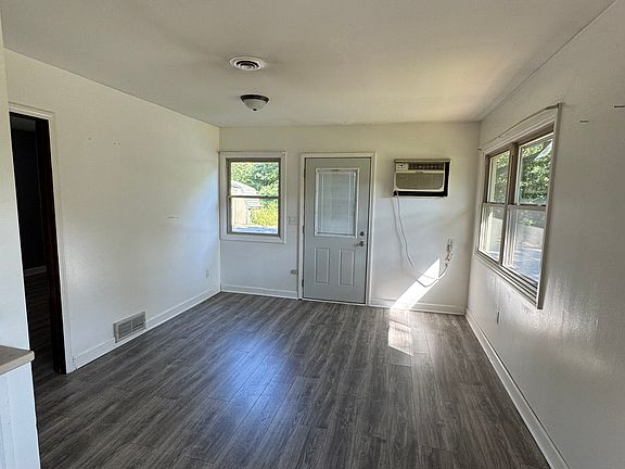4th image of 11060 W 125th Ave