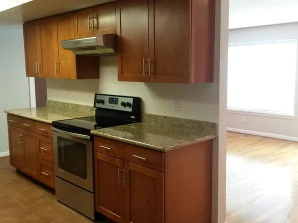 (undisclosed Address), Kirkland, WA 98034
