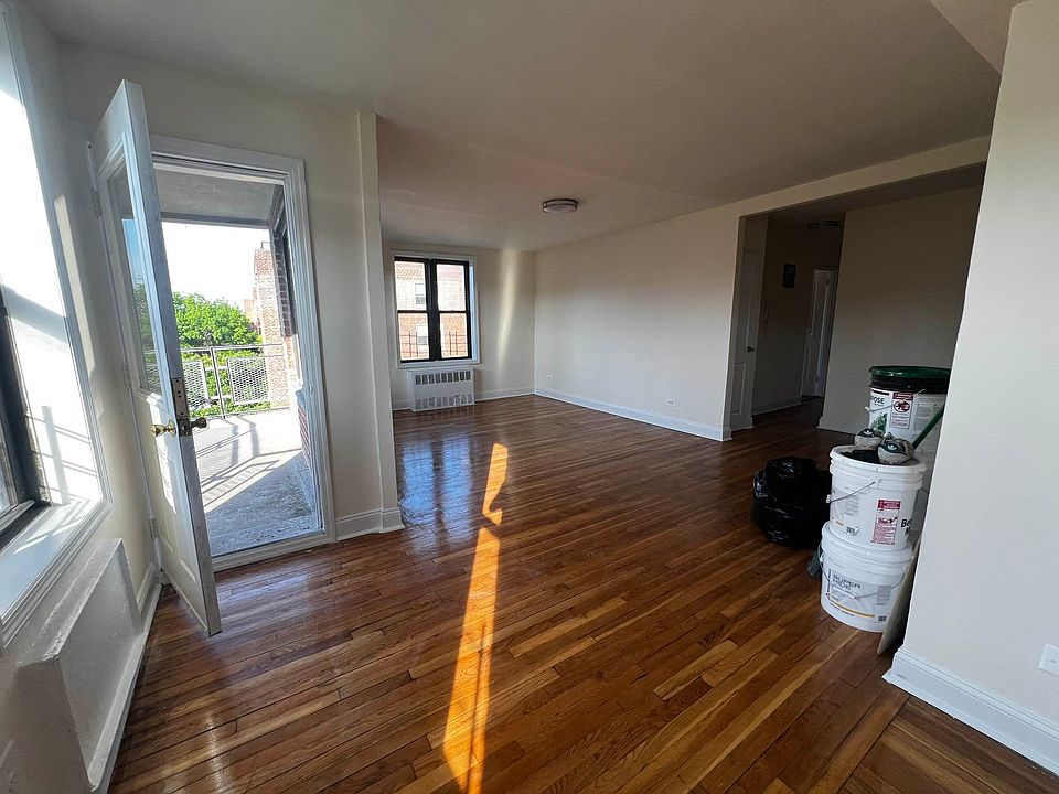 1st image of 14340 41st Ave APT 2K