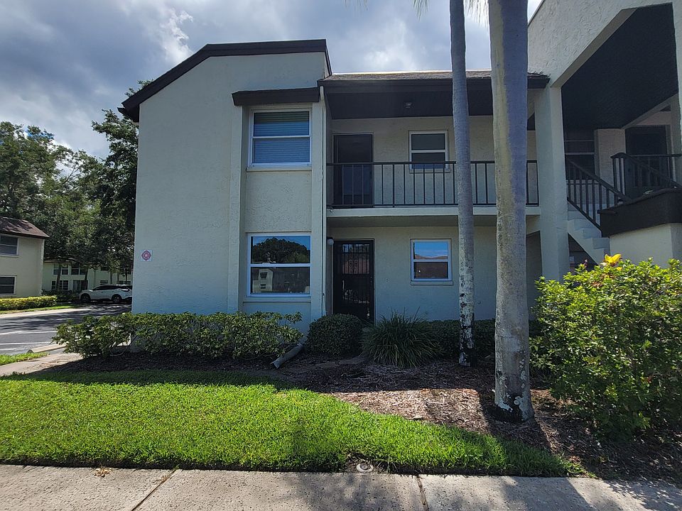 1st image of 1100 E Bay Dr APT 7