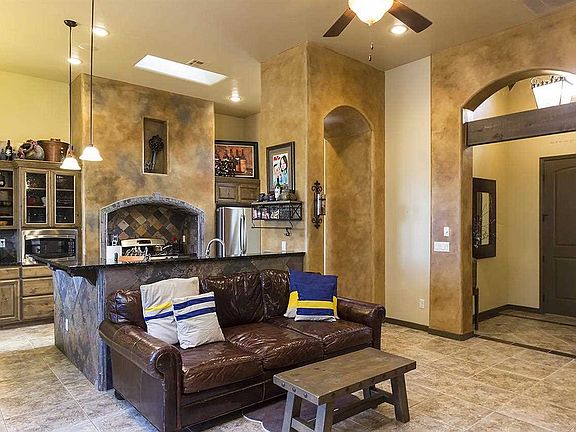 3rd image of 4228 Camino Lindo Ct