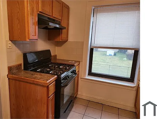 8203 S Indiana Ave #3 — Photo 8
