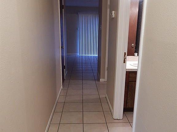3rd image of 11660 Flatrock Crossing Cir #A