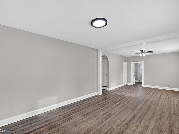 3rd image of 1955 Walnut First Level Ave