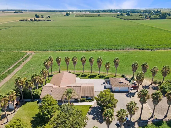 650 Vorden Rd, Walnut Grove, CA 95690