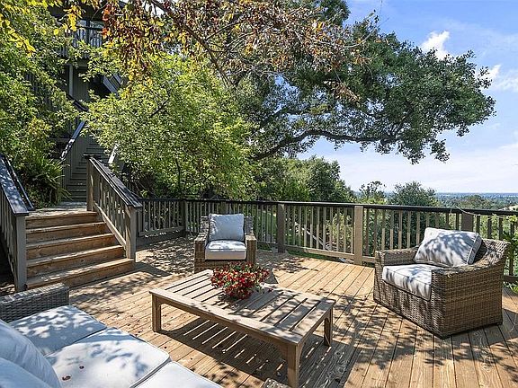 5th image of 121 Teresita Way