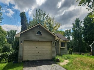 5035 Maybee Rd, Clarkston, MI 48346