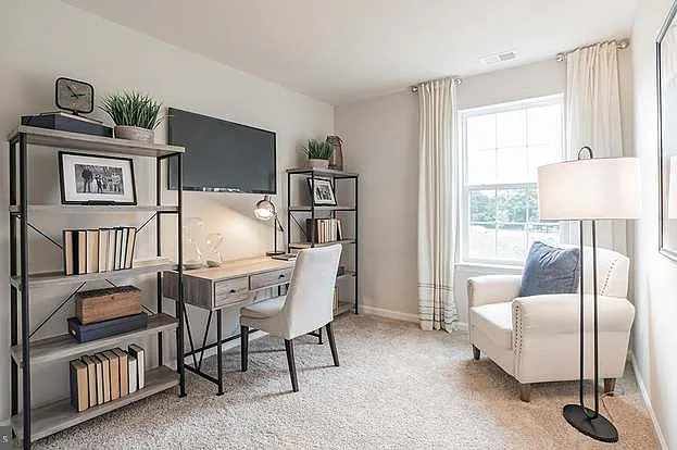 10 Peregrine Way — Photo 38
