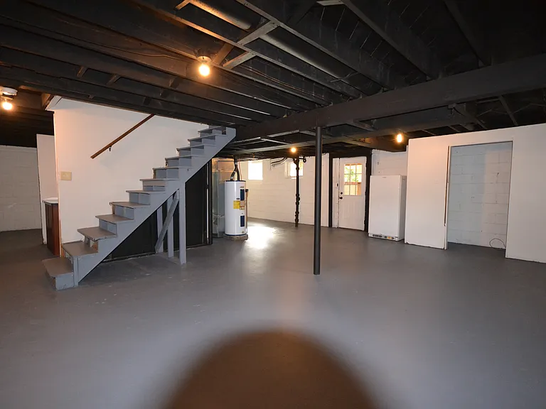 2623 Dakota St — Photo 24