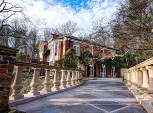 305 Claras Point Rd, Sewanee, TN 37375