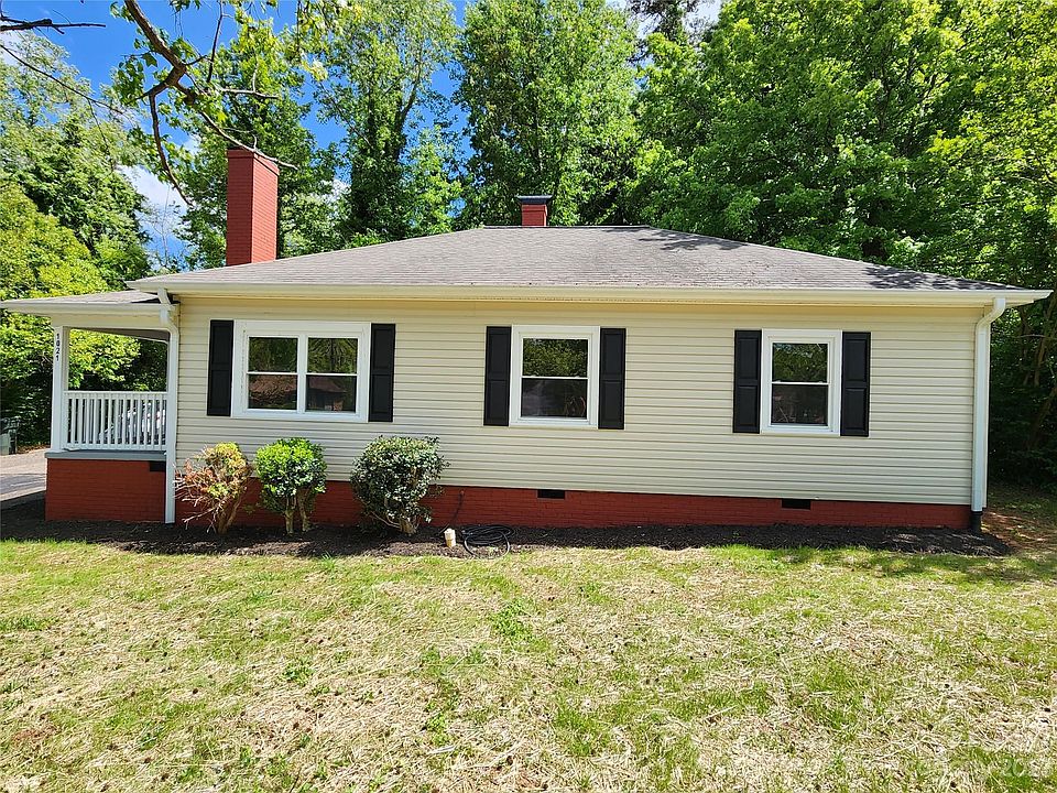 1021 14th Ave NW, Hickory, NC 28601 Zillow