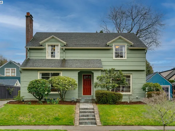 2324 NE Regents Dr, Portland, OR 97212