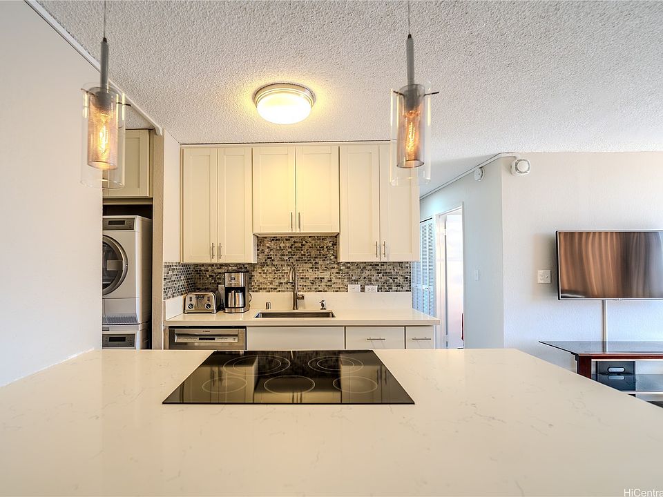 1st image of 320 Liliuokalani Ave APT 1103